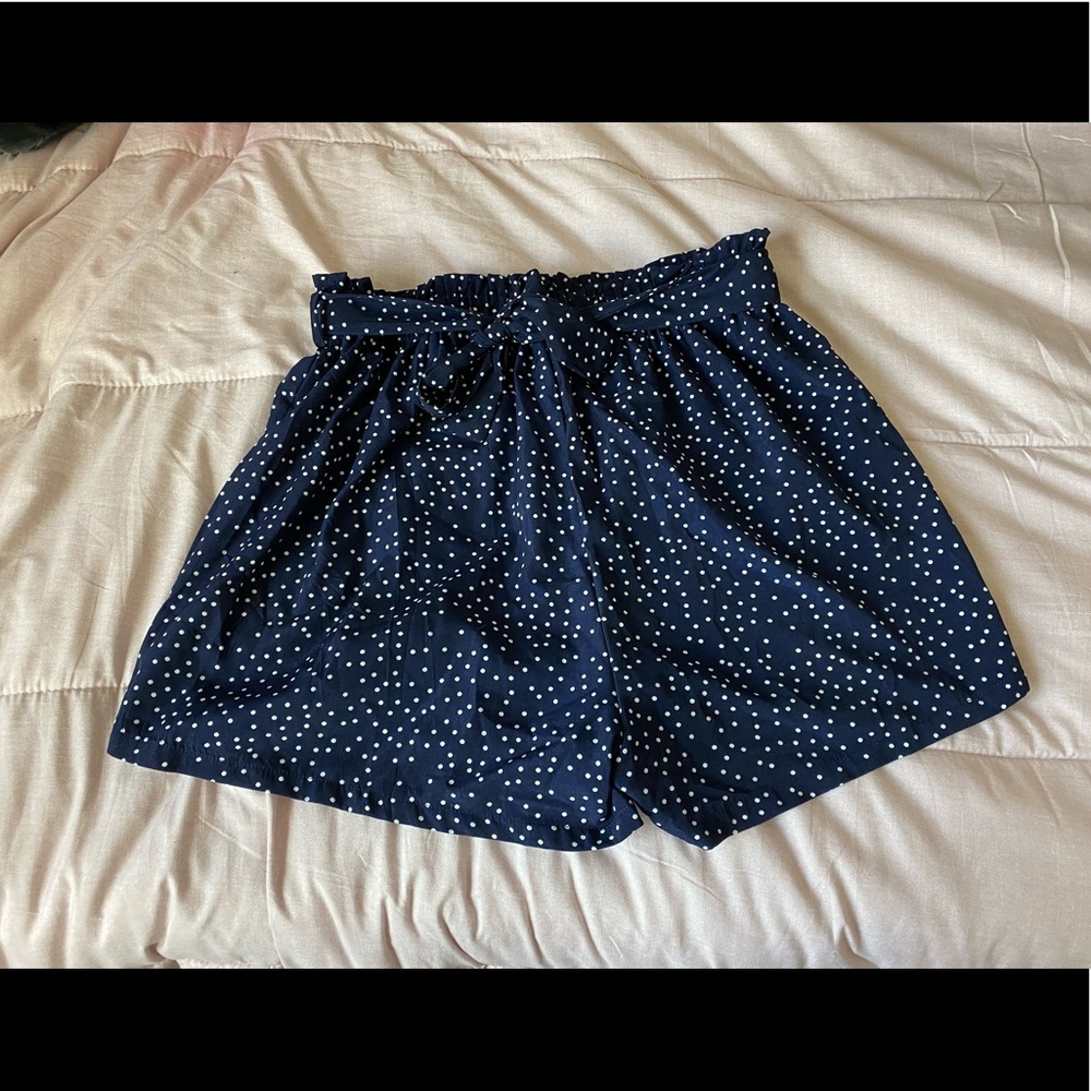 Paper bag style shorts